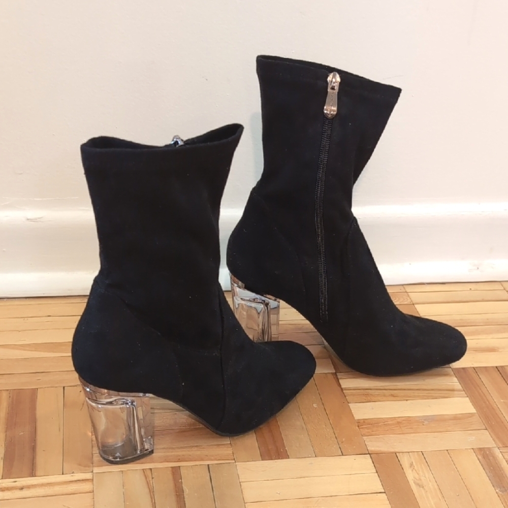 Cape Robin Fay Black and Clear Heeled Boots Size 8.5